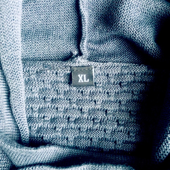 NWOT Men’s Navy Blue Waffle Knit Hoodie Sweater Size XL. - Picture 5 of 8